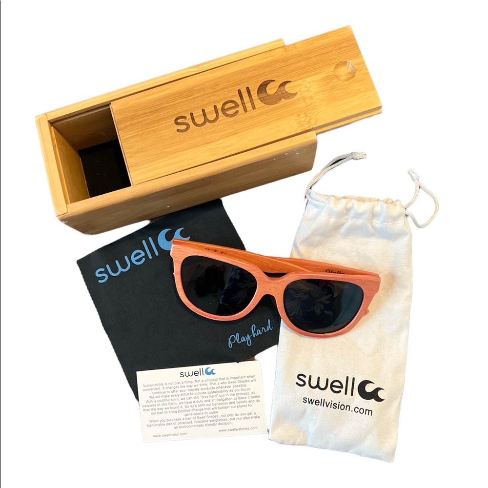 Swell Bamboo Sunglasses
